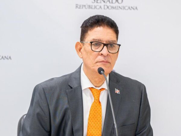 Freddy Ángel Castro propone transformar el Registro Civil para prevenir ilícitos y modernizar el padrón electoral