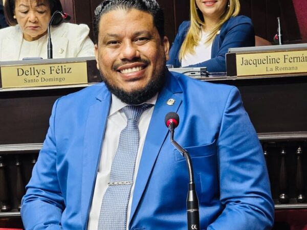 Diputados envían a comisión proyecto de ley propuesto por Yancarlos Simanca