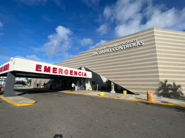 Alfredo Pichardo lamenta escasez de insumos en el Hospital Darío Contreras