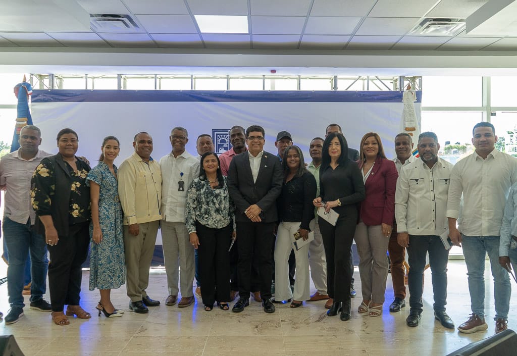 Alcaldía de Santo Domingo Este se convierte en la primera en registrar e identificar todas sus motocicletas