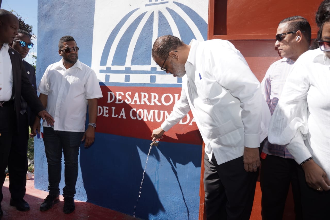 DGDC rehabilita cuatro pozos de agua en La Caleta