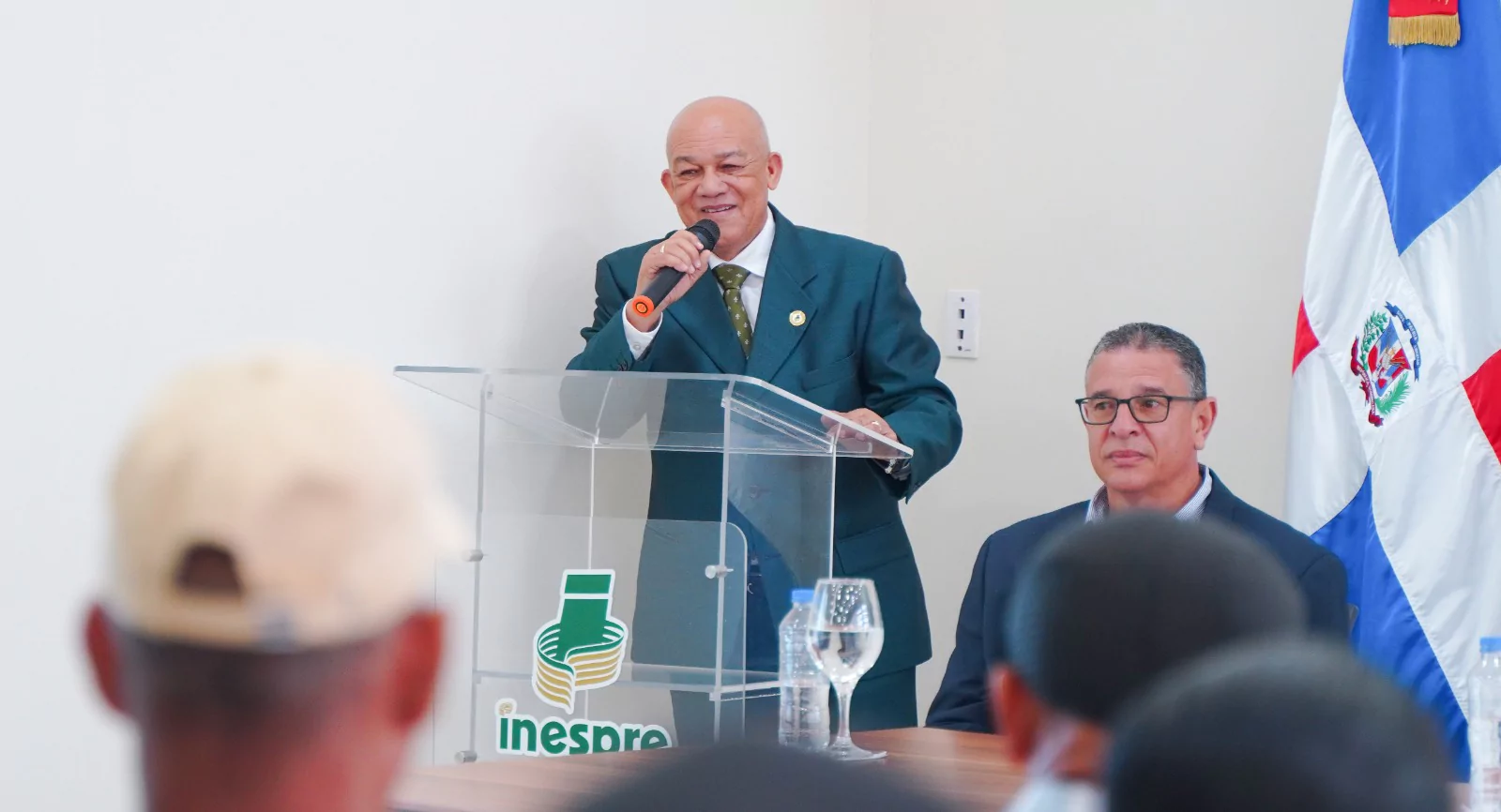 Nuevo director del INESPRE anuncia apoyo a los productores nacionales