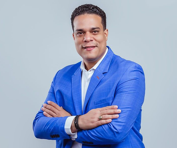 Carolina Mejía: Liderazgo, determinación y compromiso por voluntad popular