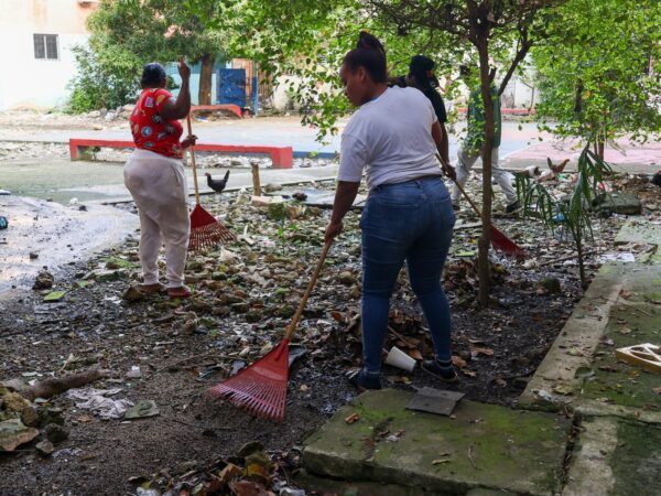 Ayuntamiento de Santo Domingo Este inicia recuperación de parque en estado de abandono