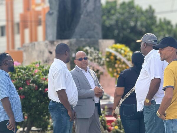 Ludwig Álvarez destaca las cualidades de José Francisco Peña Gómez