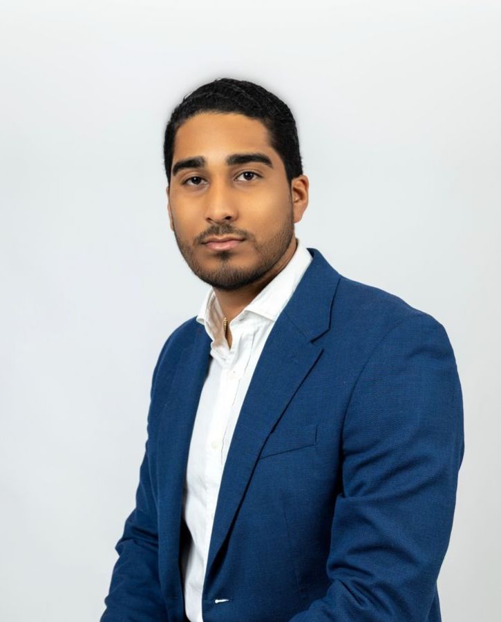 Javier Tejeda se solidariza con familiares de las víctimas del trágico suceso ocurrido en Jet Set