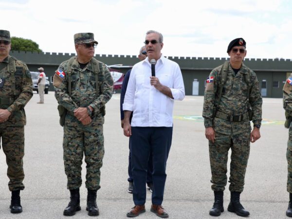 Presidente reafirma compromiso con la protección de la frontera