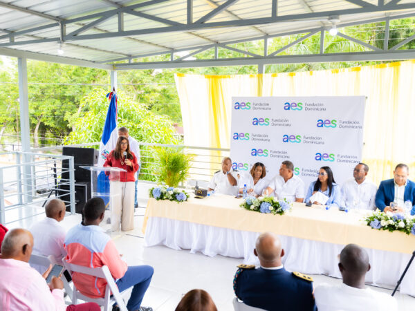 Fundación AES Dominicana entrega Escuela de Música al Cuerpo de Bomberos de Guerra