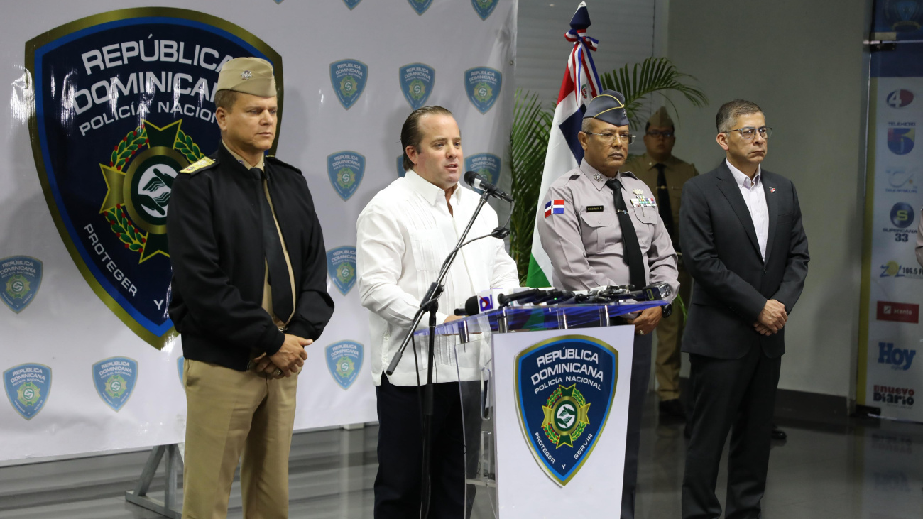 Ministro Paliza anuncia nuevo plan de patrullaje preventivo en el Gran Santo Domingo y Santiago