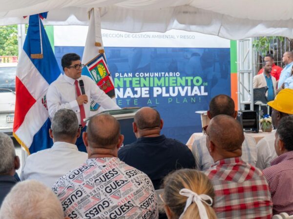 Ayuntamiento de Santo Domingo Este lanza el Plan Comunitario de Mantenimiento de Drenaje Pluvial