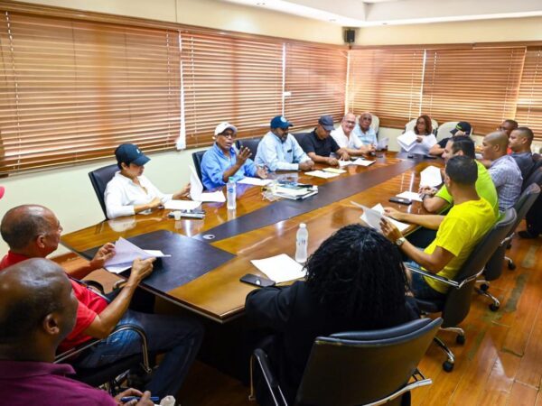 Comedores Económicos activan Comité de Emergencia ante posible impacto de vaguada que afecta el país