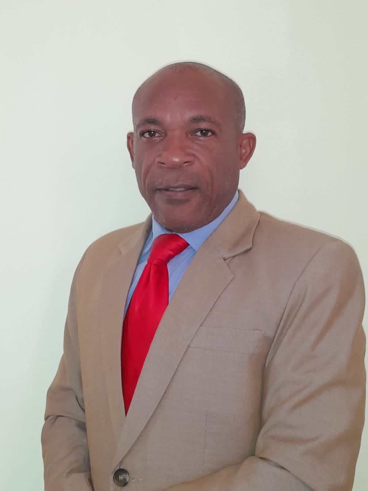 Tomás Ventura denuncia campaña sucia contra José Beato