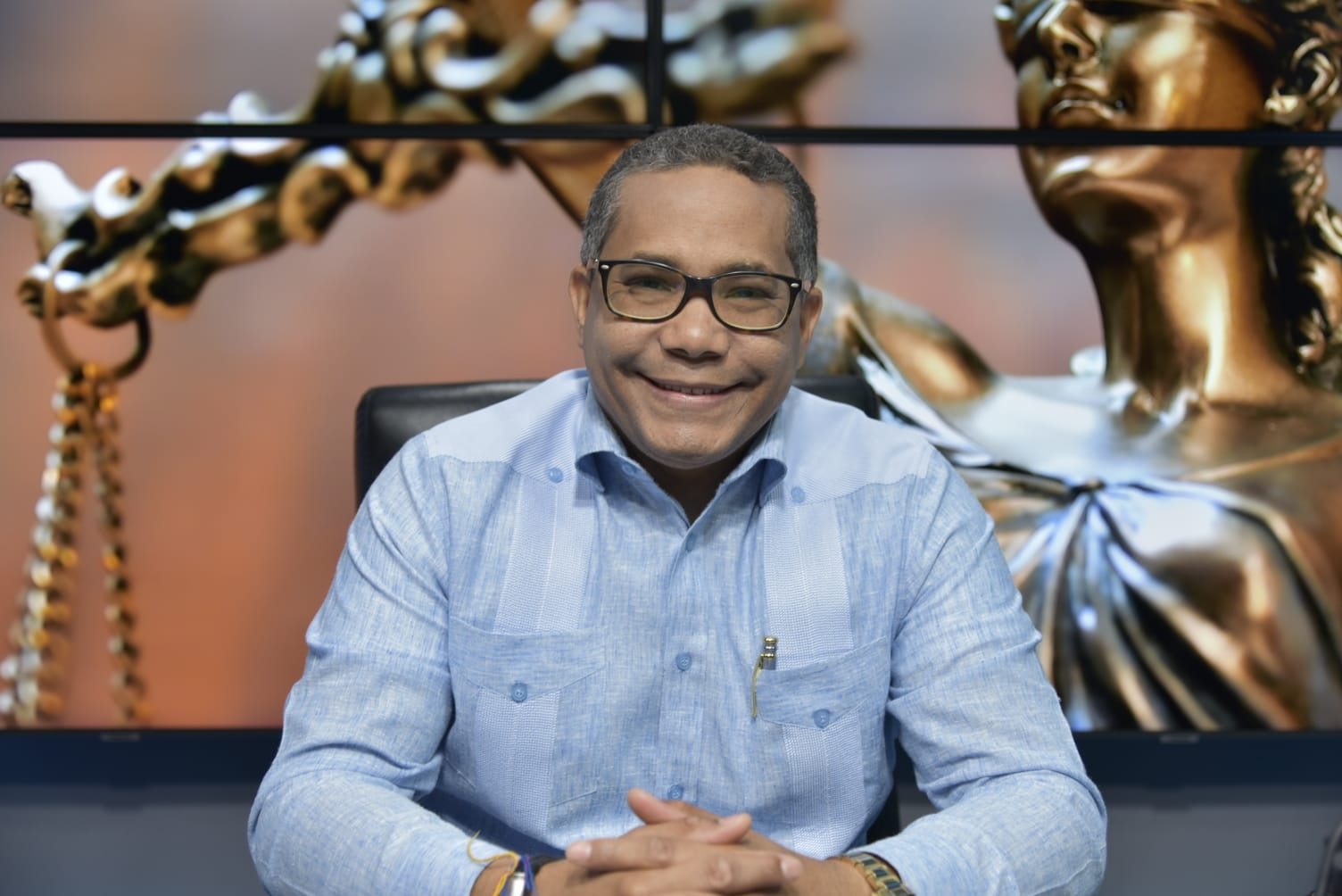 Eddy Skinner califica de «parche mal diseñado» el sistema de contenedores implementado por el alcalde Dío Astacio