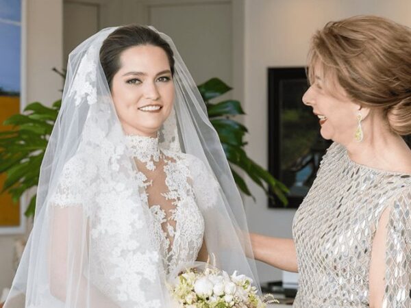 Melba Segura de Grullón crea fondo de becas en honor a su hija