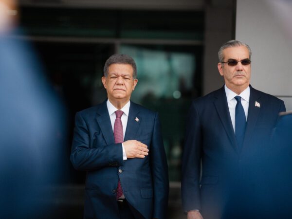 Presidente Luis Abinader visitará al expresidente Leonel Fernández