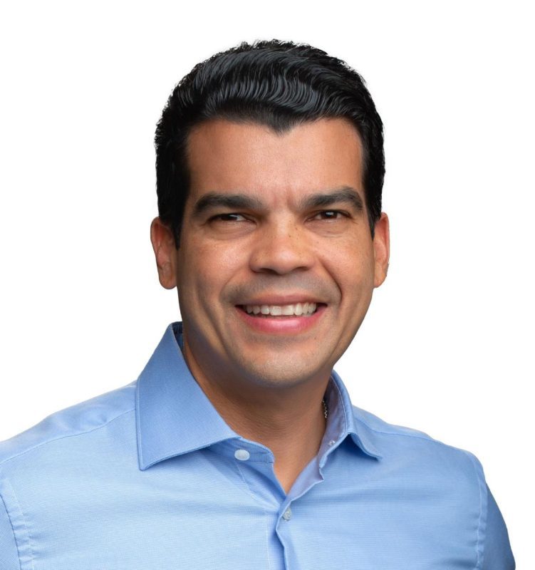 Welintong Arnaud supera figuras dentro del PRM y se consolida para 2028