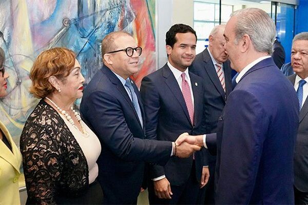 La frase de Luis Abinader a Leonel Fernández sobre Rafael Castillo