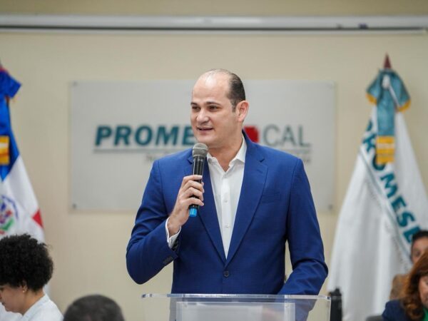 PROMESE/CAL lanza licitación nacional para abastecer Farmacias del Pueblo y hospitales del SNS