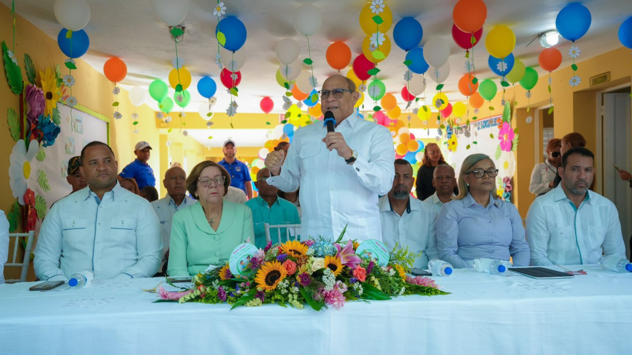 Director de INFOTEP encabezó la apertura del año escolar 2025-2026 en Hermanas Mirabal