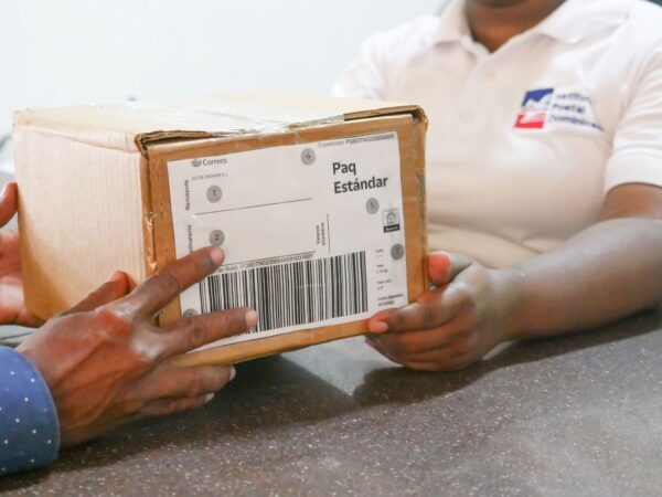 INPOSDOM anuncia reanudación escalonada de envíos a Estados Unidos