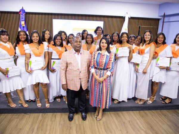 CEDI-Mujer celebra su tercera graduación ordinaria en Santo Domingo Norte