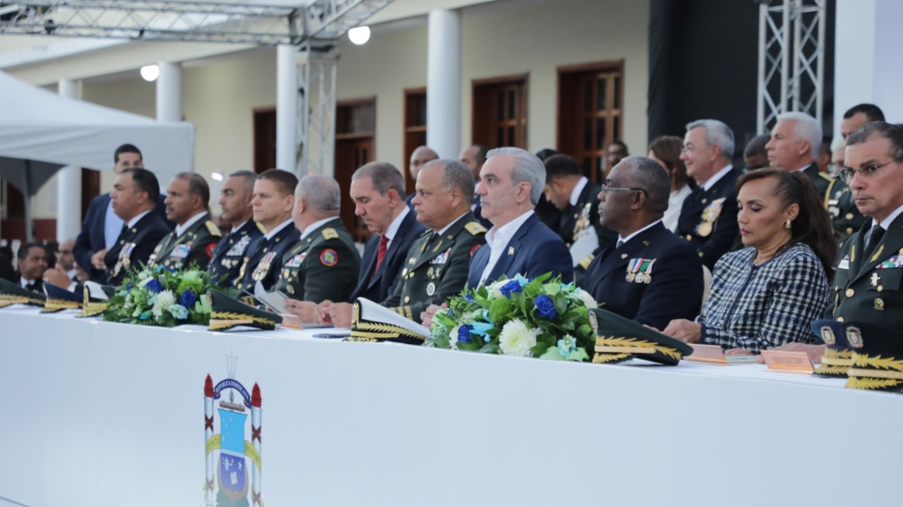 Presidente Abinader encabeza graduación