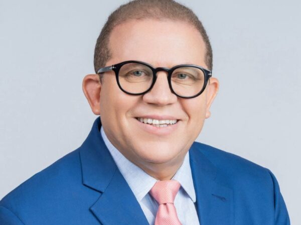 Diputado denuncia que en el Ayuntamiento de Santo Domingo Este se repite el esquema de SENASA