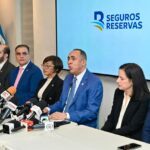 Nelson Arroyo desmiente que Banreservas esté quebrado