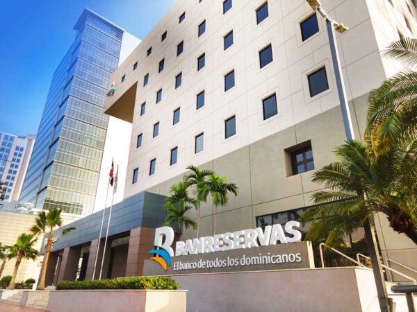 Banco Central resalta desempeño y la fortaleza del sistema financiero dominicano