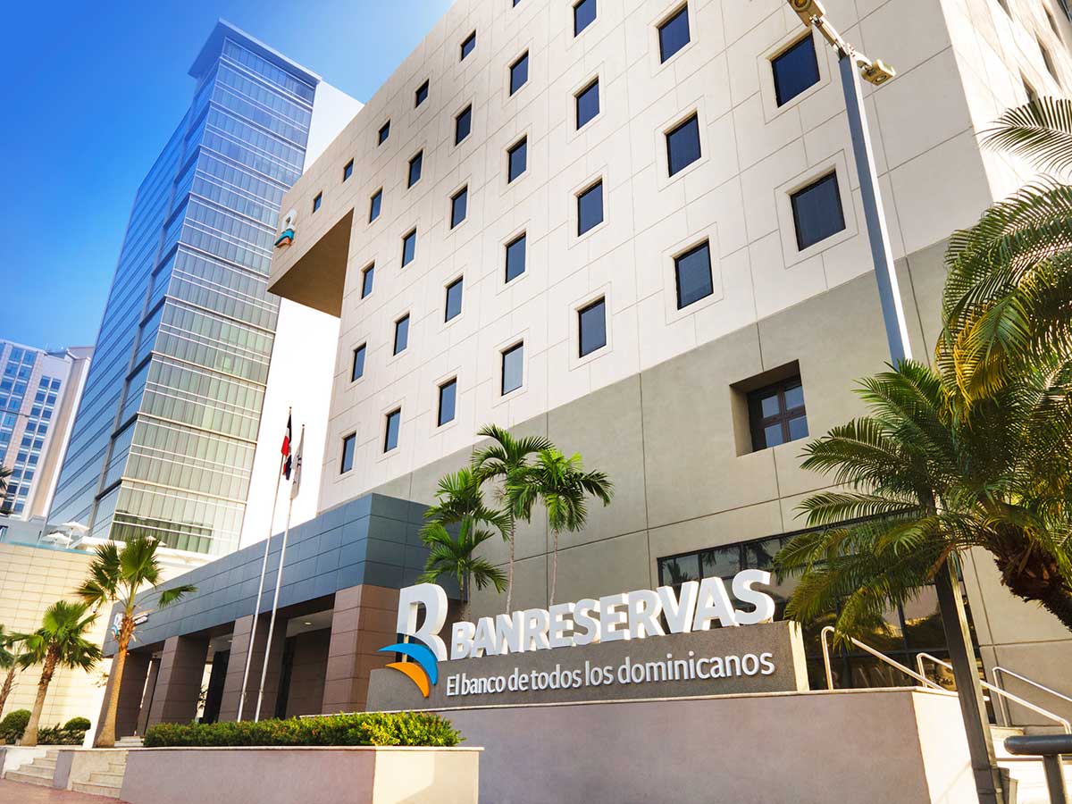 Banco Central resalta desempeño y la fortaleza del sistema financiero dominicano