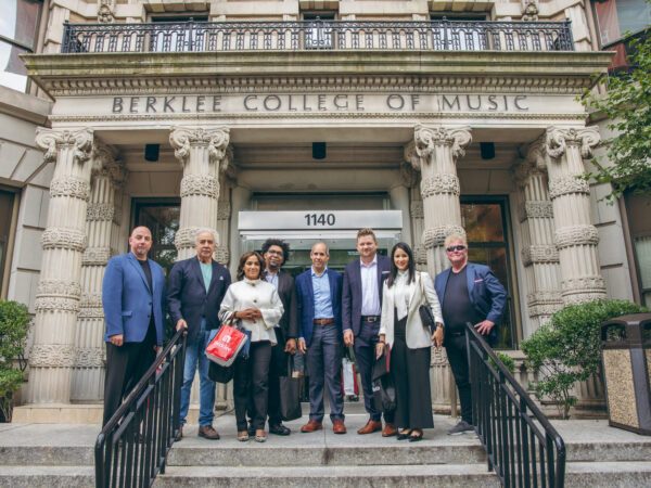 Fundación AES Dominicana e ITABO impulsan por undécima vez el programa Berklee