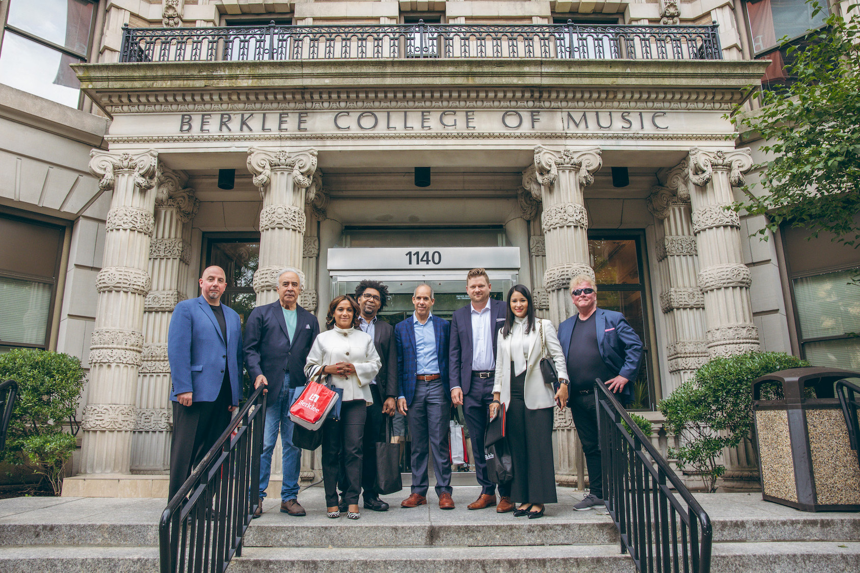 Fundación AES Dominicana e ITABO impulsan por undécima vez el programa Berklee