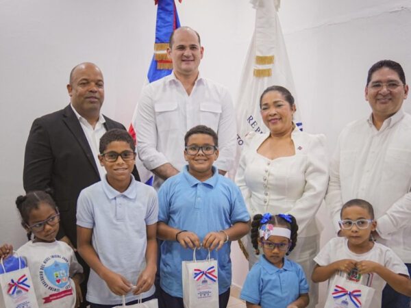 INABIE beneficia a 341 estudiantes