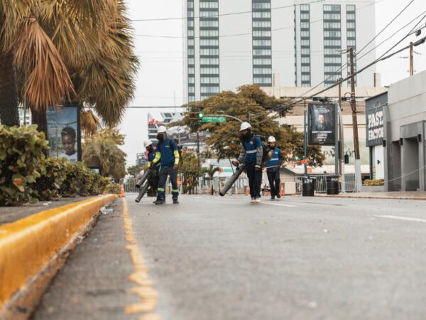 Alcaldía del Distrito Nacional limpia la ciudad tras las celebraciones de Año Nuevo