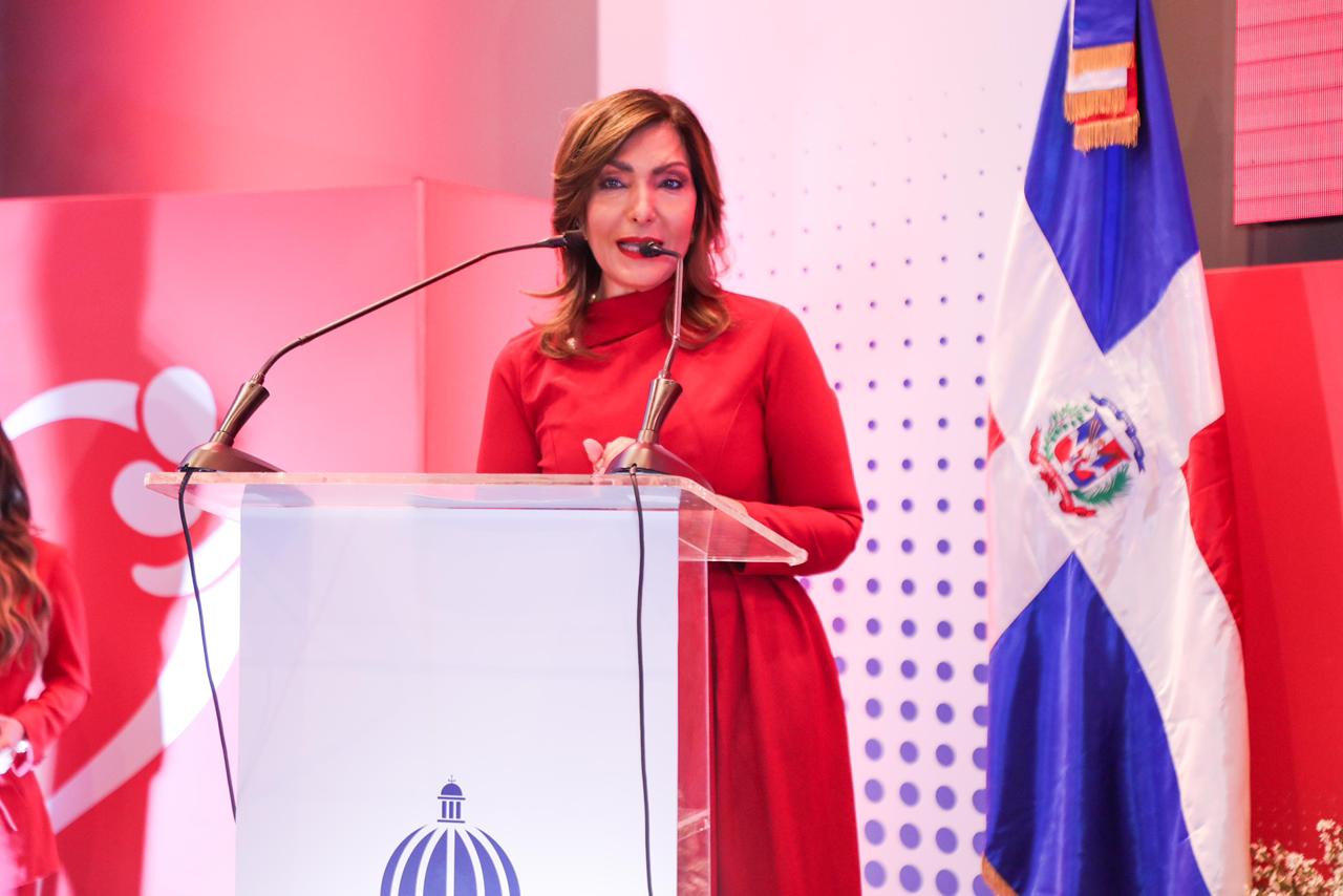 Gabinete de Política Social lanza campaña “Enamórate de ti”
