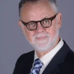 Fausto Jáquez rechaza declaraciones de Luisín Jiménez y defiende dignidad de mujeres mayores de 60 años