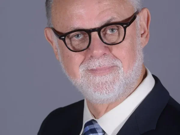 Fausto Jáquez rechaza declaraciones de Luisín Jiménez y defiende dignidad de mujeres mayores de 60 años