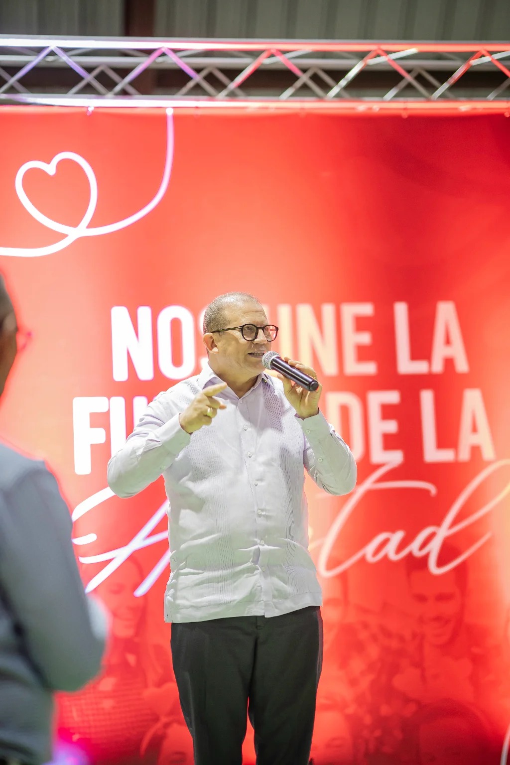Rafael Castillo asegura que SDE dará el triunfo a Leonel Fernández
