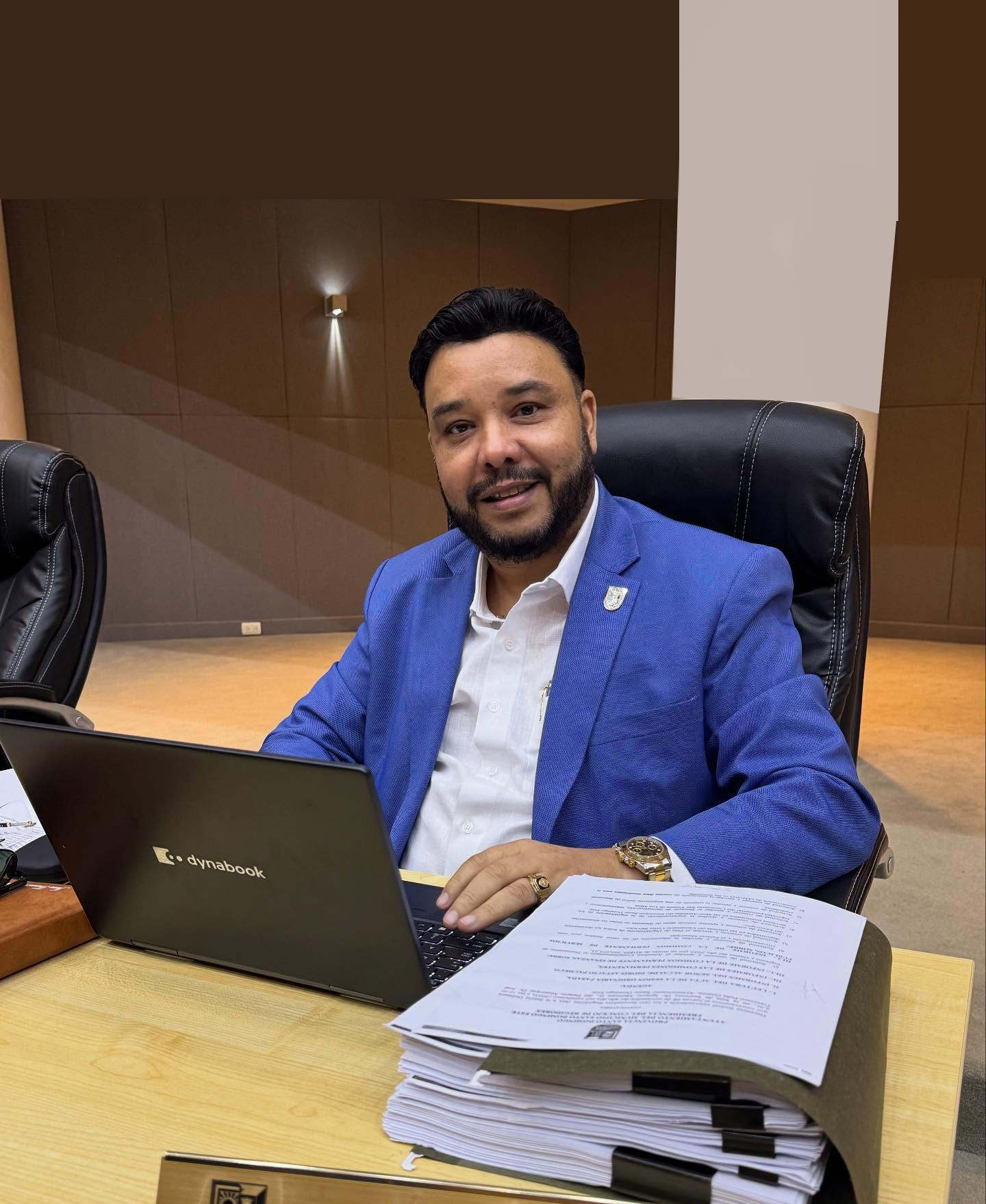 Regidor SDE llama a la alta dirigencia del PRM a escuchar a Merido Torres