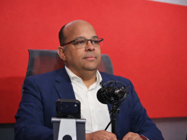 Ludwig Álvarez es un político que siempre está presente