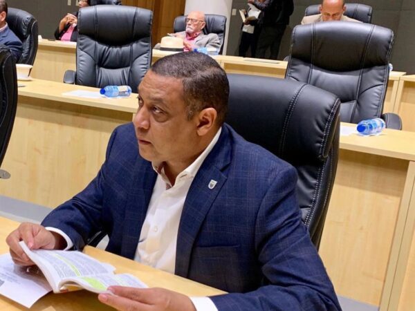 Exregidor Alfredo Pichardo respalda declaraciones de Leonel Fernández