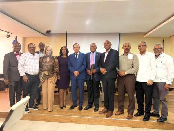 Antonio Cruz Jiminián advierte sobre aumento de muertes por cáncer