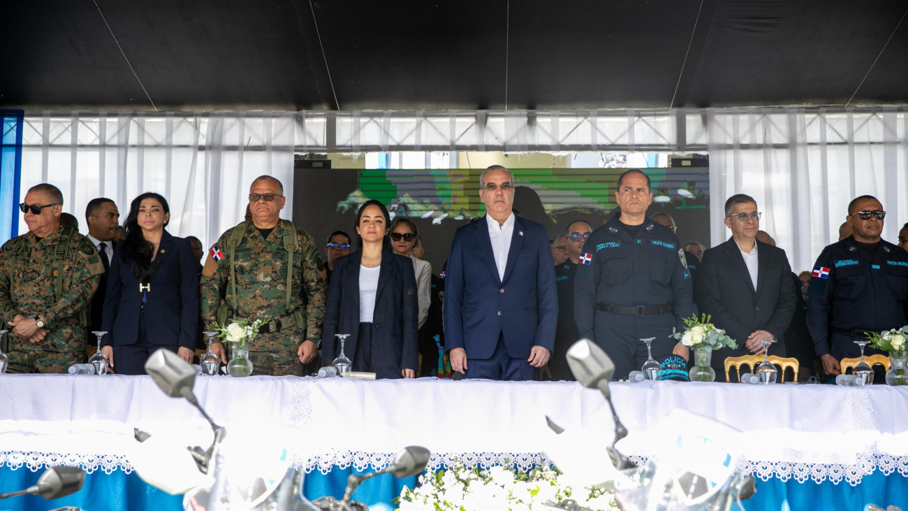Presidente Abinader encabeza lanzamiento del operativo “Proteger y Servir Semana Santa 2026”