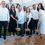 Alcaldía del Distrito Nacional inicia construcción de parqueo