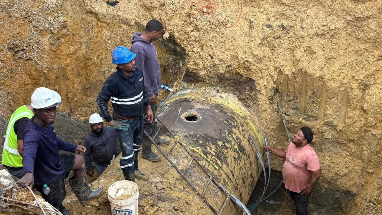 Avería deja sin agua a sectores de Santo Domingo Este