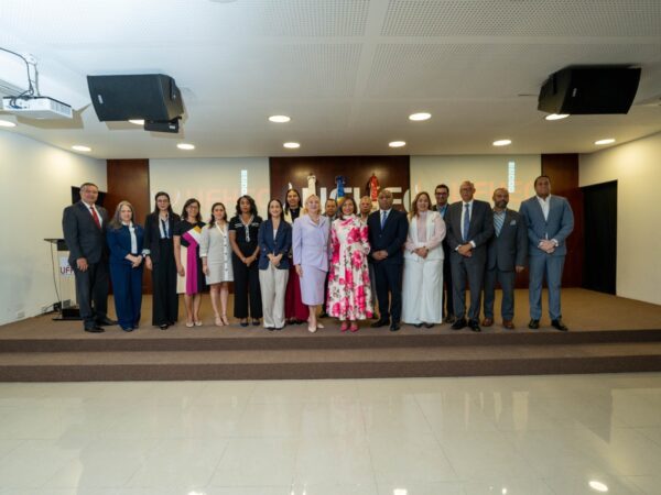 Gabinete de Política Social fortalece alianzas con fundaciones y empresas