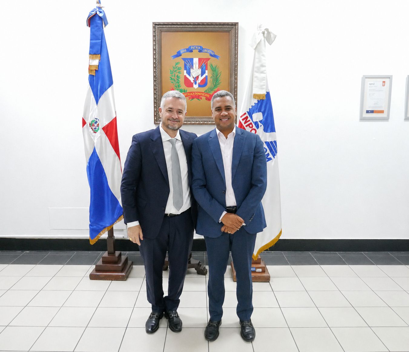 INPOSDOM y Mia Cargo Group ponen fin a litis judicial