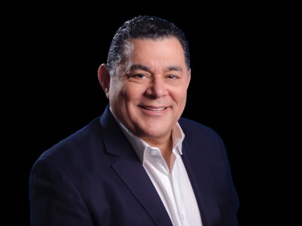 Empresario Alejandro Asmar califica protestas en su contra como “un espectáculo preparado”