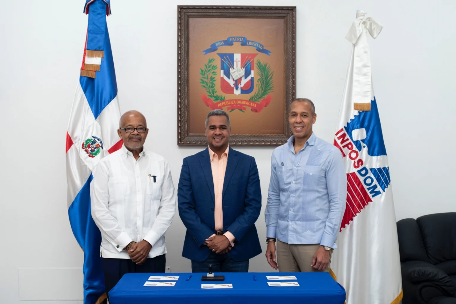 INPOSDOM emite sello conmemorativo por los 50 años de relaciones diplomáticas entre República Dominicana y Guyana
