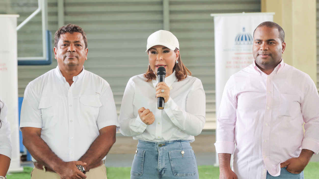 Supérate entrega Bono de Emergencia a 1,766 familias afectadas por inundaciones